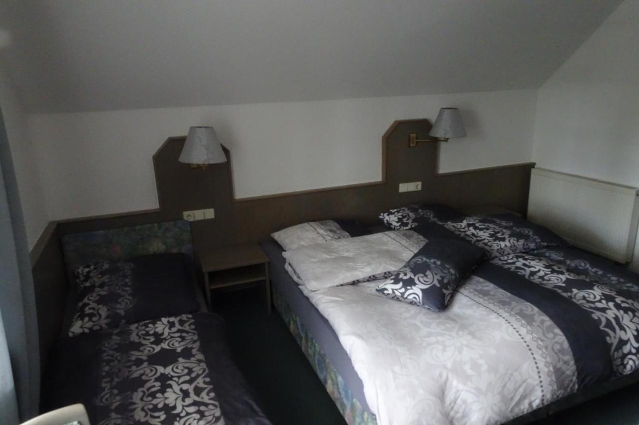 Pension Egerer Bad Köstritz Buitenkant foto