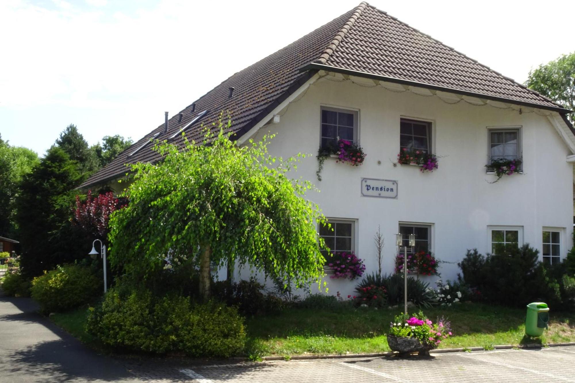 Pension Egerer Bad Köstritz Buitenkant foto